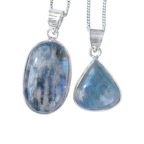 Juno Blue Moonstone Silver Pendant with Chain